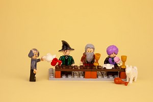 How To Clean Lego Minifigures (Tips & Tricks) - Toyz School