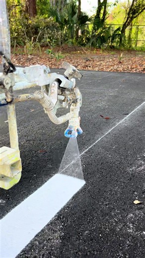 #asphaltcare #americarunsonasphalt #satisfying #satisfyingvideos | Asphalt