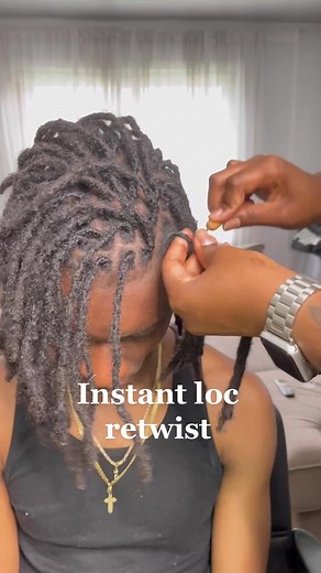 Instant Loc Retwist: Crochet Needle Technique Explained