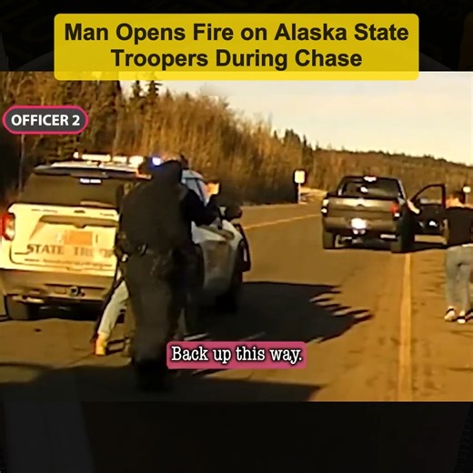 57K views · 957 reactions | When panic replaces thinking, He sped up the chase and shortened the ending #cops #police #policeofficer #HighSpeedChase #bodycamera #dashcam #trendingreelsvideo #trendingvideo #viralreelsシ #viralreelschallenge | Street Watch USA | Facebook