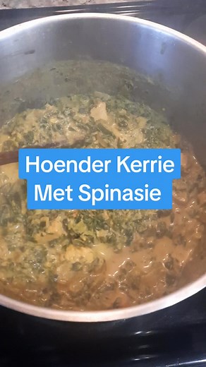 Heerlike Hoenderkerrie Met Spinasie Resep