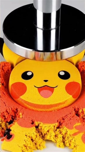 Who's That Pokémon? (Sand ASMR) 🧐 #asmr #satisfying #kineticsand #relaxing #crushingtime