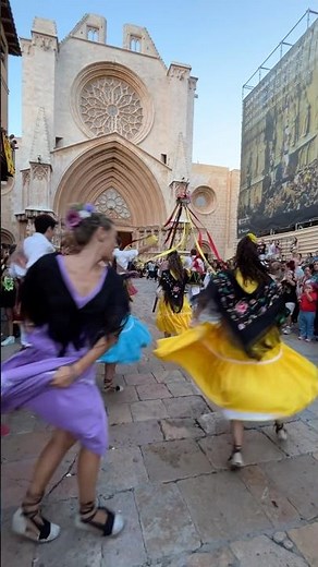 Santa Tecla | Traditional Ribbon Dance 🎀💃 #travel #celebration #spain