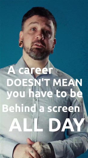 Vinny found that swim teaching changed his life for the better, after leaving the corporate world of spending all day staring at computer screens. To see what courses are available near you, check the link in our bio! #ChangeLanesChangeLives #instituteofswimming #bestjob #careerchange #fyp