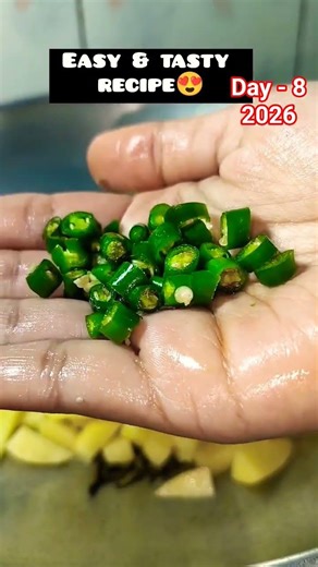 Day-8😍“Easy Aloo Recipe | Quick Potato Fry | 10 Minute Home Style Aloo Sabzi”#food #shortsfeed