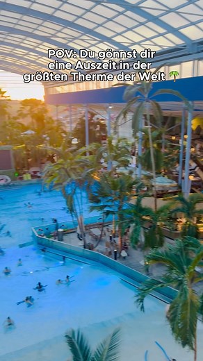 Genießt Wellness und Abenteuer im Hotel Victory in der Therme Erding! 🌴 Denn gibt es etwas Schöneres als den Sommer unter Palmen zu verbringen - ganz ohne lange Flugzeiten? 👉 Bucht jetzt und lasst euch verwöhnen! 🏖️💦 | Therme Erding