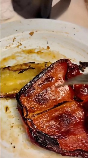 How to MAKE Roasted Red Bell Peppers In Air Fryer