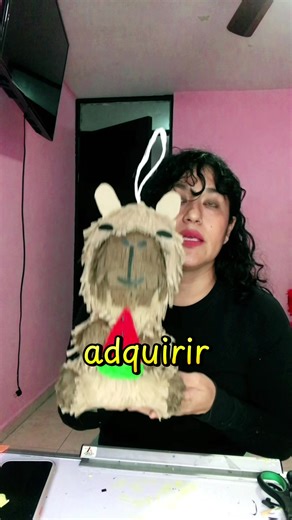 Cómo hacer una mini piñata de Capibara