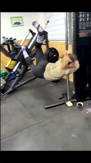 Hilarious Gym Fails 😂 You Won’t Expect This!