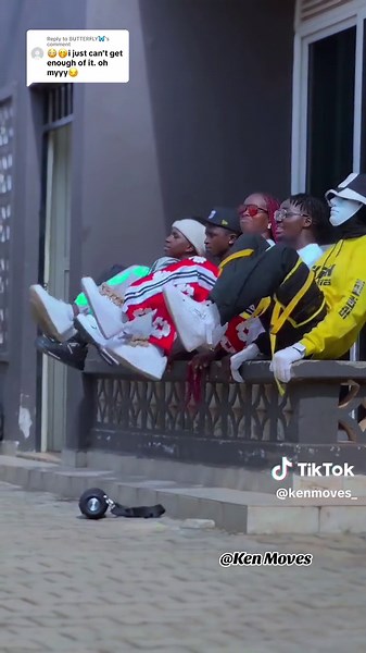 Leg Kick Dance - New Dance Moves Compilation