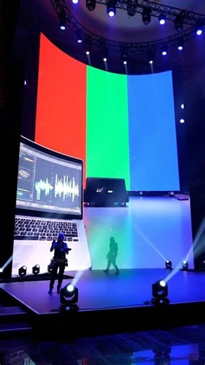 Luxury Stage Build - 20 Tons of LED Panels