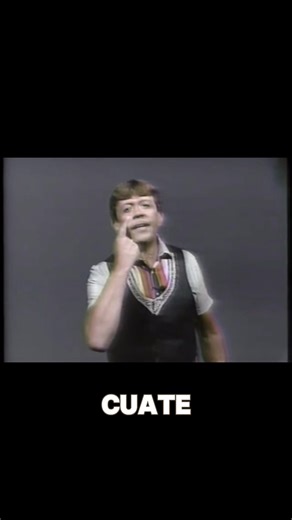 Recordar es volver a vivir… pero la programación del Canal 5 trae memorias que más vale dejar enterradas. 📺 #canal5 #tv #mexico | Korno Espinosa