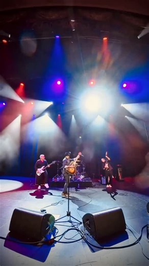 🎸 FREDDY JONES BAND – 2025 TOUR 🎶 🔥 Real Music. Real Energy. Real Connection. 🎟️ Tickets: FreddyJonesBand.net 📩 Private Shows: FJBbooking@iCloud.com 🗓️ Oct 30 – Annapolis, MD 📍 Rams Head Live! 🗓️ Oct 31 – New York, NY 📍 The Cutting Room 🗓️ Nov 2 – Pittsburgh, PA 📍 City Winery ⚡️ Let’s keep live music alive — see you out there! #FreddyJonesBand #LiveMusic #RockNRoll #MusicTour #OnTheRoad #ConcertVibes #BandLife #RockBand #AmericanRock #RealMusic #FJBLive #Tour2025 #GoodVibesOnly #Suppo