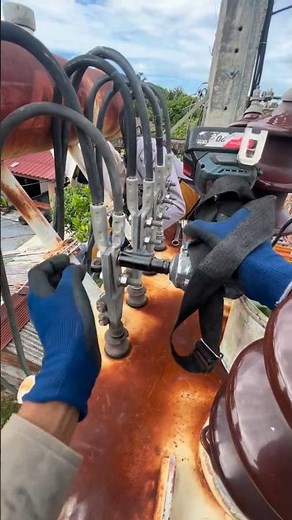 ⚡😱 How Linemen Secure High-Voltage Transformer Cable Connections! #Shorts #Linemen #HighVoltage