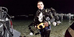 NEW INSIGHTS INTO THE REPRODUCTION AND POPULATION STRUCTURE OF THE PEARL OYSTER