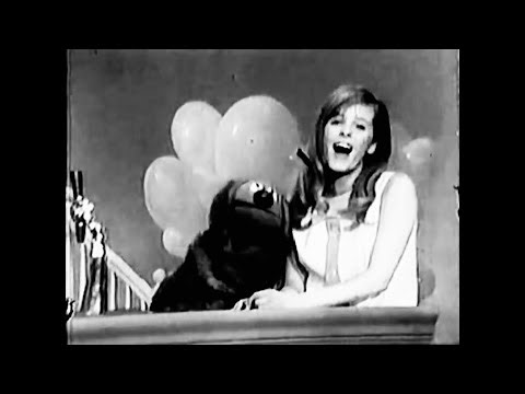 Rowlf the Dog on Our Place (1967)