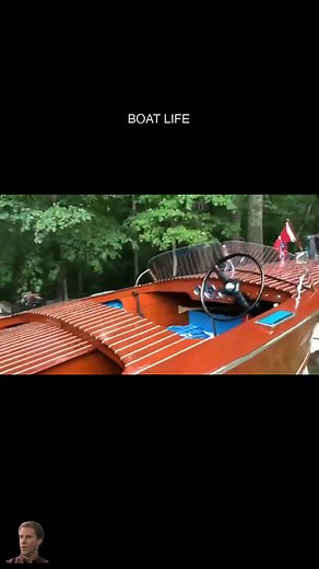 Step aboard this stunning 25ft triple-cockpit beauty! Features dual windshields, mahogany details, and award-winning restoration. See why this rare Chris-Craft is a collector's dream! 🎥 #ChrisCraft #ClassicBoats #WoodenBoat #VintageStyle #MaritimeHistory | BOAT LIFE