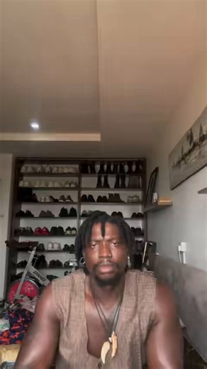 This is the 2027 script in play.This guy will tell people not to die for politicians.Just watch