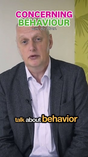 The amazing Bo Elven, a world-renowned clinical psychologist from Scandinavia, dives into the principles of the low-arousal approach. 🌍✨ Bo explains that, often, the issue with challenging behaviours isn’t the behaviour itself – it’s how we respond to it. By asking ourselves, ‘Who has the problem with this behaviour?’ we can shift our perspective and understand that what feels problematic to one person may not be an issue for another. 🙌 It’s all about managing our reactions and ensuring the be