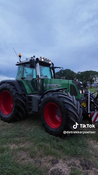 🚜🚜🚜 #fyp #fendt #fendtvario #fendt818 #tractorpulling #trekker