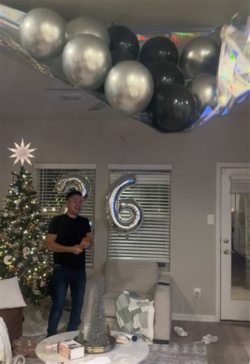 This is your sign to do a balloon drop for your kids ❤️ happy new year!