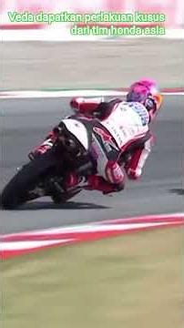 Veda becomes a Moto3 global star and receives special treatment from Honda Team Asia