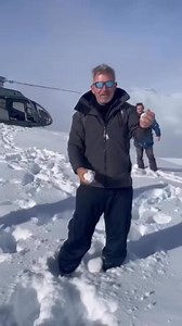 Congratulations to Jon Willerton aka Dr juggle for becoming a Certified SpinPoi Instructor! Jon is adding SpinPoi to his mission of bringing flowstate/play to the world and showing others how to improve their mental state through the use of juggling. Jon says “I am very happy to be a part of such an amazing team!” We are happy to have you 🤩 #spinpoi #spinpoicertified #poi #flowarts #juggling #drjuggle | SpinPoi