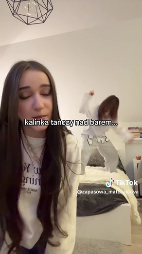 Kalinka: Traditional Russian Folk Dance and Song