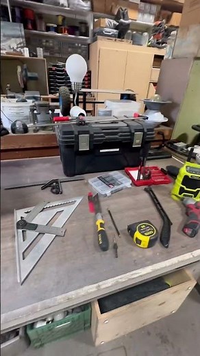 DYI Squirrel Nesting Box #woodworking #diy #shopbuild