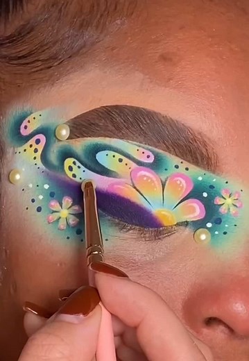 Pretty Petal Makeup Tutorial for Beginners