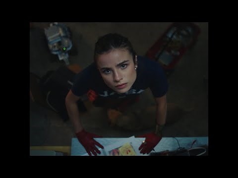 GIULIA BE - desficava (video)