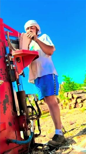 Vertical Log Splitter #logsplitter