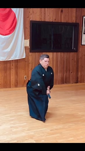 Are you fascinated by the Samurai? 🥷⚔️ Join our training and experience the true martial legacy of feudal Japan. 📍 Classes every Friday at 7:30 p.m. and Saturday at 4:00 p.m. 📚 Arts we teach: • Iaijutsu • Kenjutsu • Bojutsu • Naginatajutsu • Ryoto • Kodachi • Sojutsu • Shurikenjutsu • Jujutsu • Ninjutsu 📌 Address: 7360 SW 24th Street #25B, Miami, FL 📲 WhatsApp: 1 (786) 542‑4120 Unleash the warrior within. 🇯🇵🇺🇸 ¿Te apasionan los Samurai? 🥷⚔️ Ven a entrenar con nosotros y aprende el auté