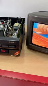 Long time ago… Vintage Sony Audio-Video system @internacional_de_electronica #vintageaudio #vintagehifi #hifi #hifiaudio #audio #audiophile #sony #tv #audiovideo #cassette #vintage | Decibelvibe