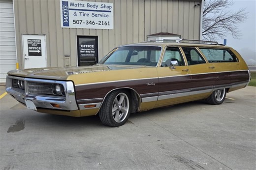 1972 Chrysler Town & Country
