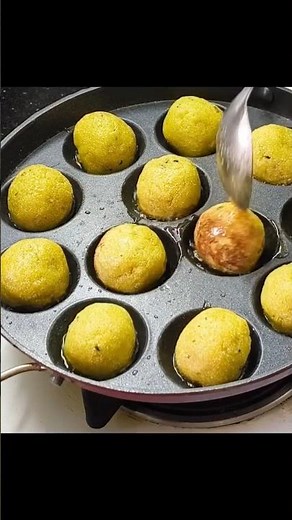 DELICIOUS Banana Balls Are Really Easy To Make!