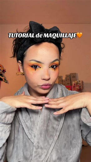 Tutorial de maquillaje naranja🧡 #tutorial #contenidoeducativo #makeuptutorial