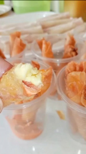 1.7M views · 19K reactions | Dadagsain ka talaga ni costumer pag ito ginawa mo #cheese #ham #streetfood #business #meryenda #cheesesticks #reelsviral #trending #food #reelsfb #reelsvideo #reels #trendingnow #trendingreels | Hapag Kainan | Facebook