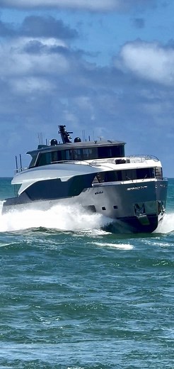 Lady Nina Enters Haulover Inlet: YachtLife Moment