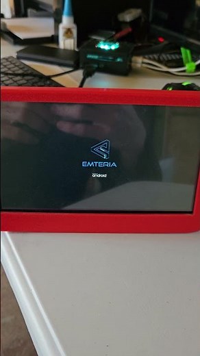 EMTERIA First boot on the raspberry pi 5! #raspberrypi #android