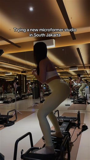 📍 Lencir Studio | Coreform class di hari minggu yg cerah 🌞 @Lencir Studio #microformer #lagree #pilates