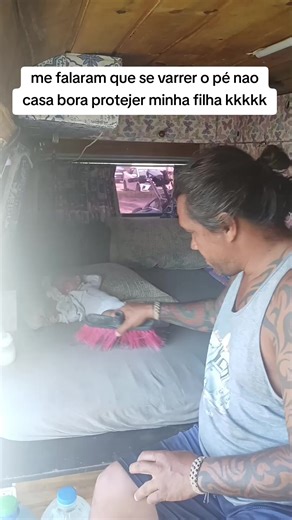 Os vídeos de douglas Hoffmeister (@douglas.hoffmeist28) com original sound - VKHistórias - VK Vibes