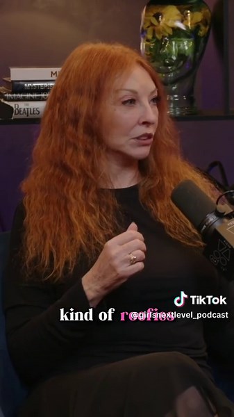 Cassandra Peterson (Elvira) as a guest (next episode)