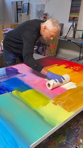 Swipe, swipe, swipe and watch the colors combine! 😄 | Simon Bull