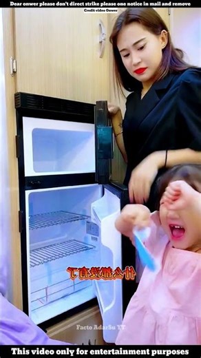 The Hungry Guest & No Food at Home🤯😱 Building Wooden Log Cabin in Forest Survival House Step by Step