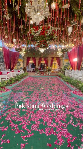 Grand Red Baraat Entrance Decor 2026 | Pakistani Wedding Entry Setup in Lahore