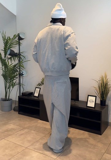 Drake Outfit Inspiration with Yhone Official Style