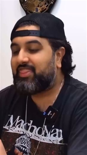 24 reactions | Who else remembers this clusterf*ck Battle Royal on...