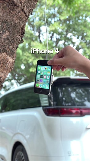 Testing Magnetic Strength of iPhones from 4 to 17