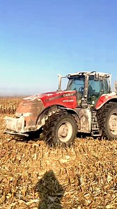 This Case IH Magnum 340 is putting in the work! #caseih #caseihmagnum #harvest #farminglife | Lisa H